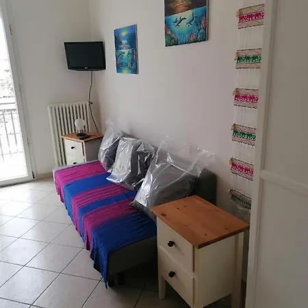 Condominio Francis *